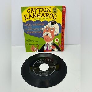 Vintage 1958 Captain Kangaroo 45 RPM 7” Golden Record & Sleeve O4